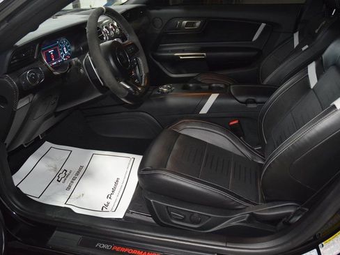 Used 2022 Ford Mustang Shelby GT500 w/ Technology Package image 35