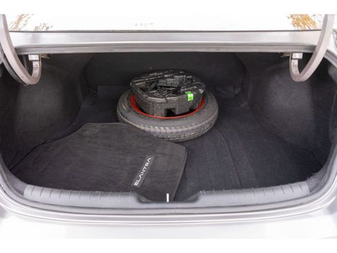 Used 2023 Hyundai Elantra SEL w/ Convenience Package image 23