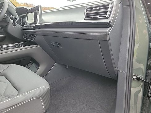 New 2026 Volkswagen Atlas Cross Sport SE image 41