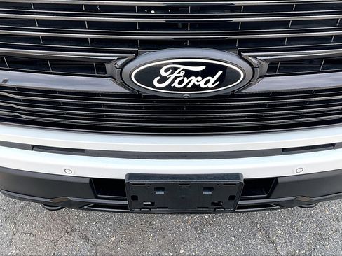 Certified 2025 Ford F150 Platinum w/ Equipment Group 702A High image 35