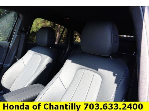 Used 2023 Mercedes-Benz GLA 250 image 21