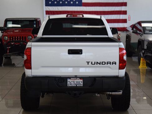 Used 2016 Toyota Tundra SR image 10