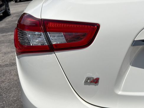 Used 2016 Maserati Ghibli S Q4 AWD/4WD image 10