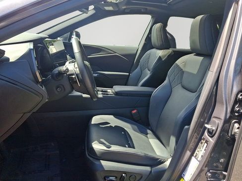 Used 2024 Lexus RX 350 Premium w/ Accessory Package (Z1) AWD/4WD image 14