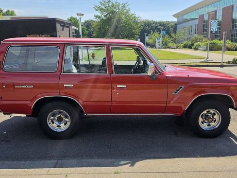 Used 1988 Toyota Land Cruiser AWD/4WD image 4