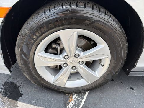 Used 2018 Honda Odyssey EX-L image 10
