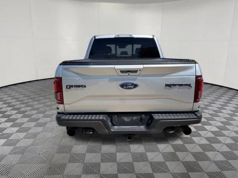 Used 2017 Ford F150 Raptor w/ Equipment Group 802A Luxury AWD/4WD image 8
