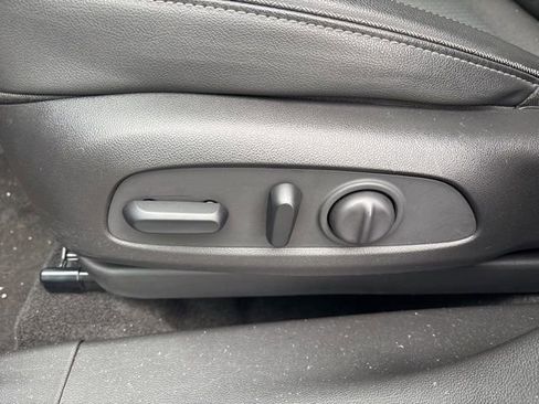 Used 2022 Buick Encore GX Preferred w/ Cold Weather Comfort Package image 42