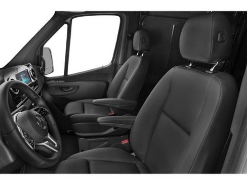 Used 2022 Mercedes-Benz Sprinter 3500 image 9