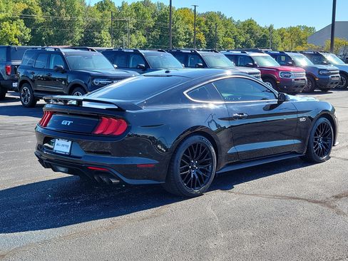 Used 2019 Ford Mustang GT Premium w/ GT Performance Package RWD image 4