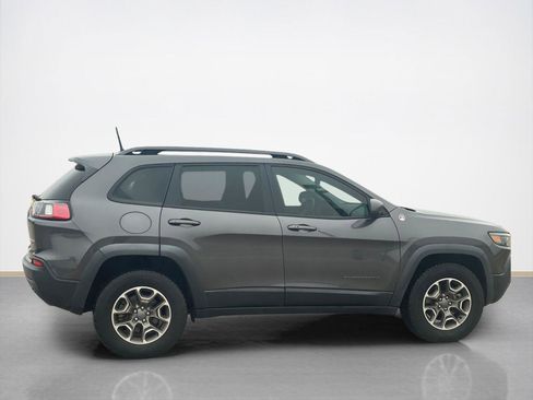 Used 2020 Jeep Cherokee Trailhawk w/ Cold Weather Group image 8