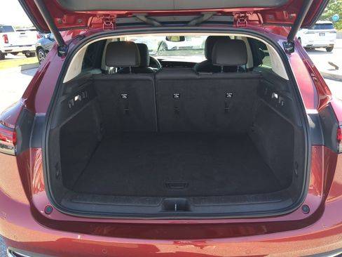 Used 2022 Buick Envision Preferred FWD image 21