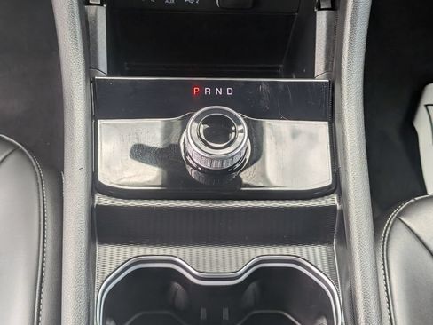 Used 2025 Jeep Grand Cherokee Limited RWD image 21