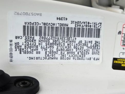 Used 2004 Toyota Camry LE image 30