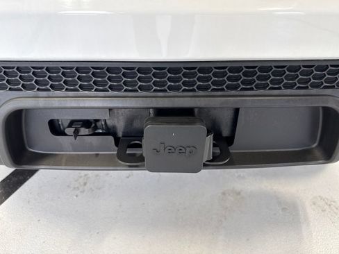Used 2024 Jeep Compass Trailhawk w/ Trailhawk Elite Group AWD/4WD image 14
