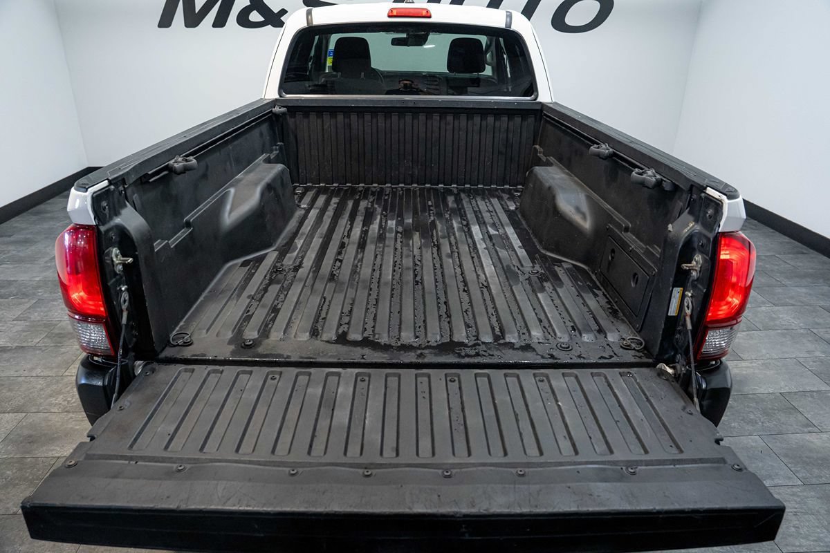 Used 2021 Toyota Tacoma SR AWD/4WD image 11