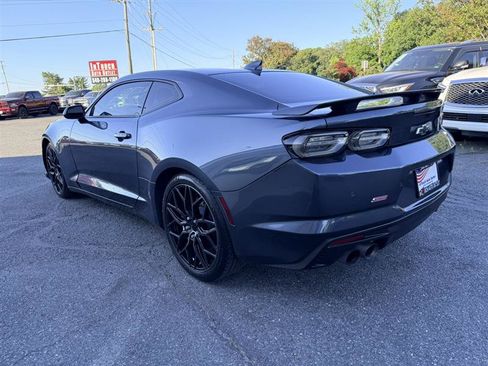 Used 2019 Chevrolet Camaro SS RWD image 7