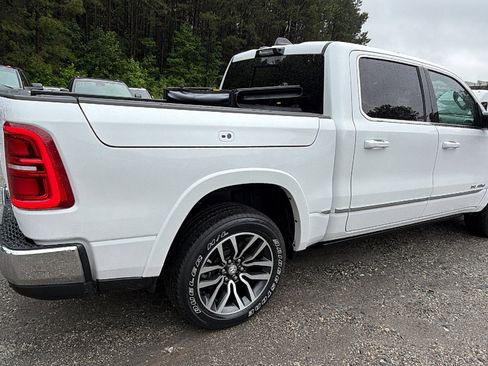 Used 2025 RAM 1500 Limited AWD/4WD image 8