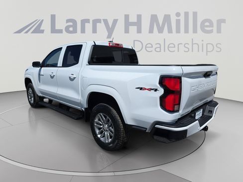 New 2026 Chevrolet Colorado LT w/ LT Convenience Package AWD/4WD image 11