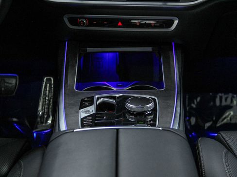 Certified 2023 BMW X7 xDrive40i w/ M Sport Package AWD/4WD image 14