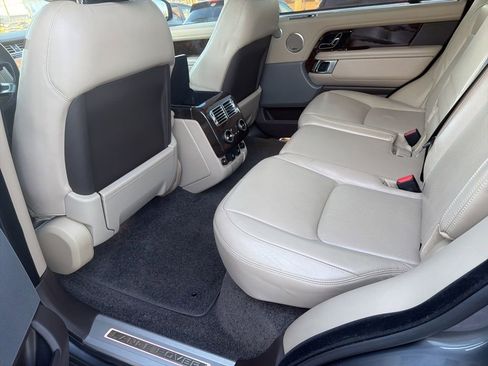 Used 2018 Land Rover Range Rover Long Wheelbase Supercharged image 13