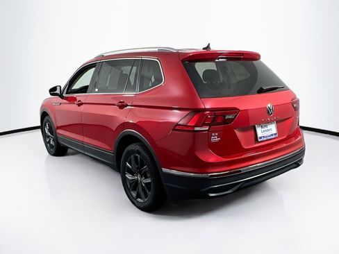 Used 2022 Volkswagen Tiguan SE image 7