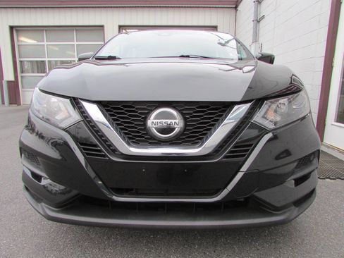 Used 2020 Nissan Rogue Sport S w/ Appearance Package image 2