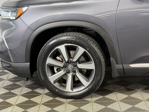 Used 2023 Honda Pilot Elite image 17