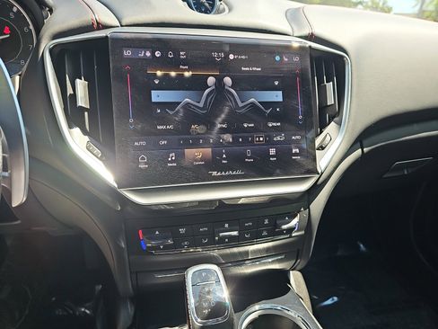 Used 2022 Maserati Ghibli Modena Q4 image 22