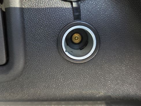 Used 2020 Chevrolet Equinox LT AWD/4WD image 46