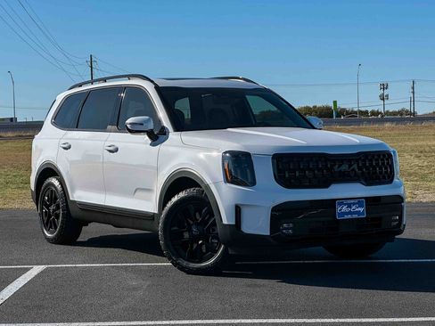 Used 2025 Kia Telluride SX Prestige X-Pro image 2