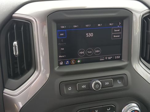 Used 2024 GMC Sierra 1500 Pro w/ Pro Value Package image 16