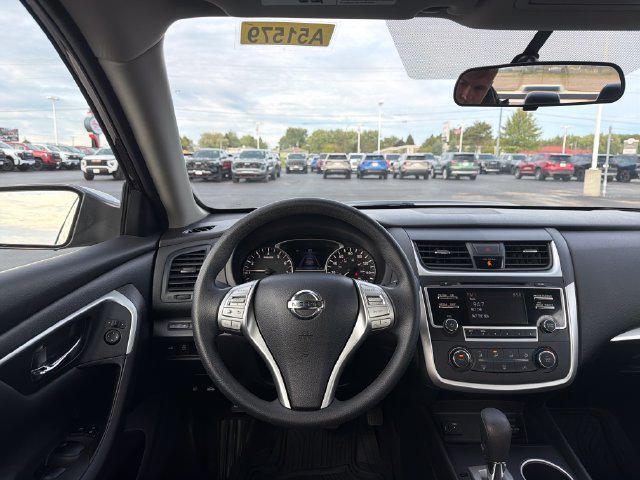 Used 2017 Nissan Altima 2.5 S w/ Power Driver Seat Package FWD image 16
