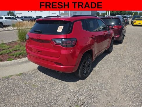 Used 2022 Jeep Compass Limited w/ (RED) Package AWD/4WD image 5