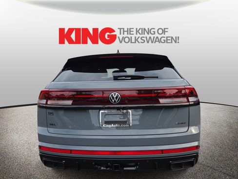 New 2026 Volkswagen Atlas Cross Sport SEL R-Line AWD/4WD image 4