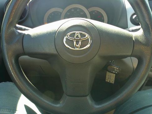 Used 2008 Toyota RAV4 4WD w/ 3rd Row image 10