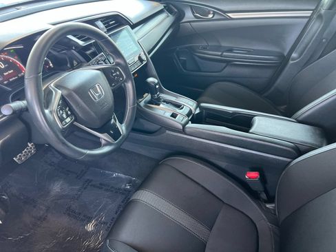 Used 2020 Honda Civic Sport image 9