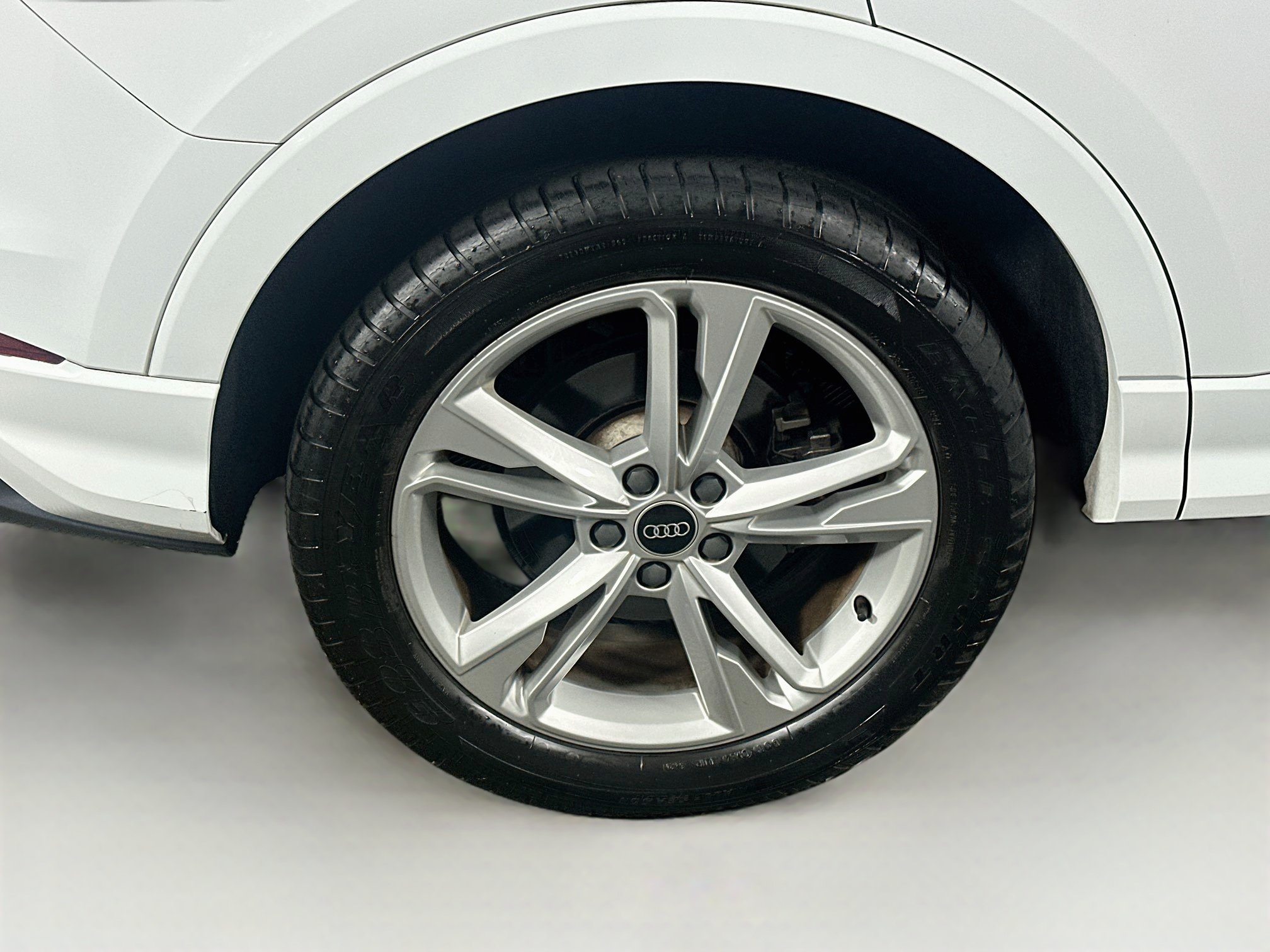 Used 2022 Audi Q3 2.0T Premium Plus w/ Premium Plus Package AWD/4WD image 11