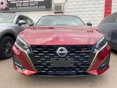 Used 2023 Nissan Altima 2.5 SR w/ SR Premium Package image 32