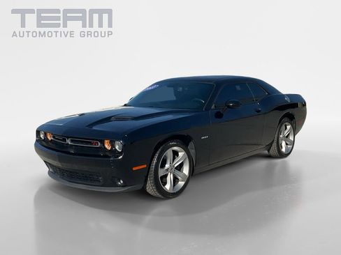 Used 2017 Dodge Challenger R/T w/ Sound Group image 3