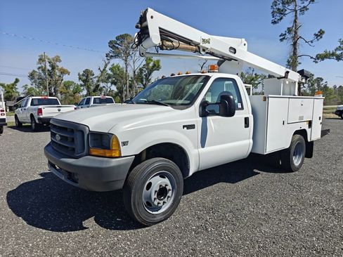 Used 1999 Ford F450 2WD Regular Cab Super Duty image 1