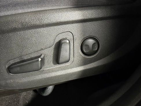 Used 2022 Hyundai Santa Fe SEL FWD image 23