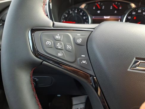 Used 2023 Chevrolet Equinox RS w/ RS Leather Package image 22