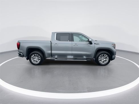 Used 2024 GMC Sierra 1500 Denali w/ Technology Package image 9