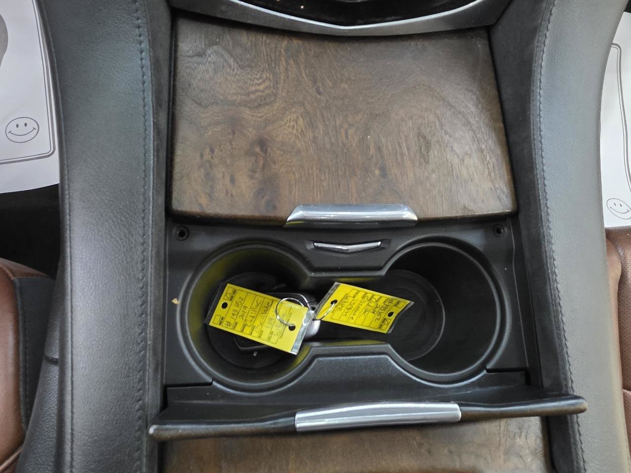 Used 2019 Cadillac Escalade Premium Luxury AWD/4WD image 38