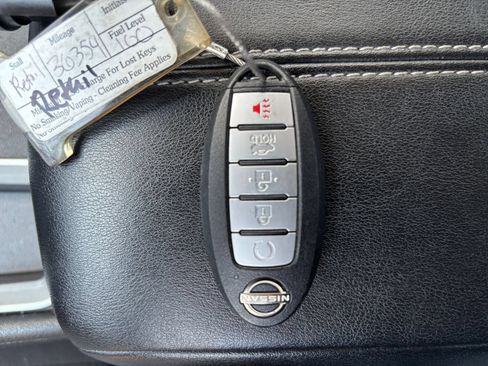Used 2025 Nissan Altima 2.5 SV FWD image 24