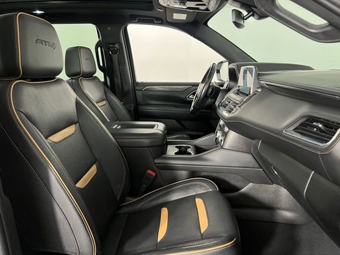 Used 2022 GMC Yukon AT4 w/ Technology Package image 35
