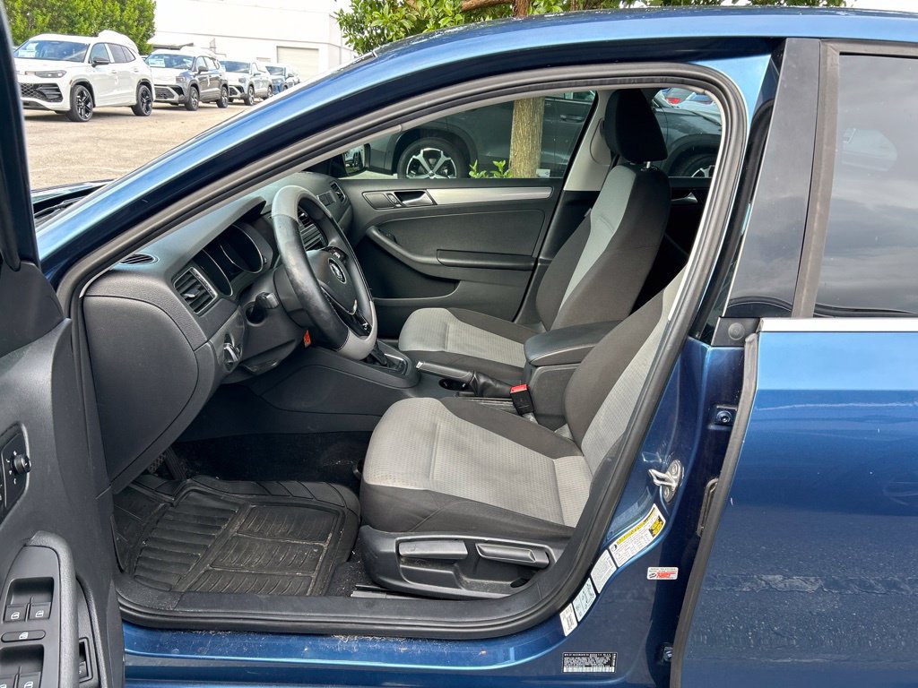 Used 2017 Volkswagen Jetta S FWD image 15