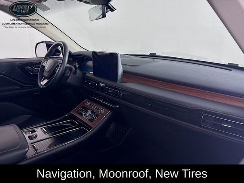 Used 2023 Lincoln Aviator Reserve w/ Elements Package Plus image 32