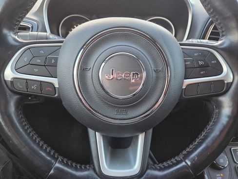 Used 2020 Jeep Compass Latitude image 15